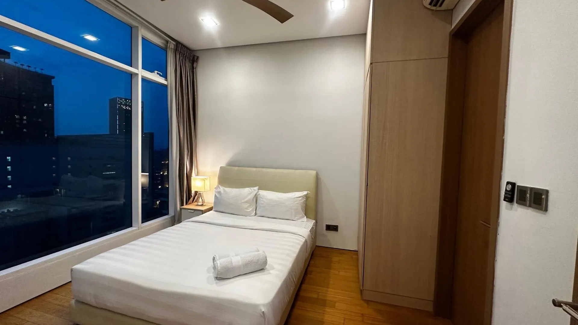 Lovely 2&3Bedrooms Condo Klcc And Kl Tower View Kuala Lumpur 0*,  Malajzia